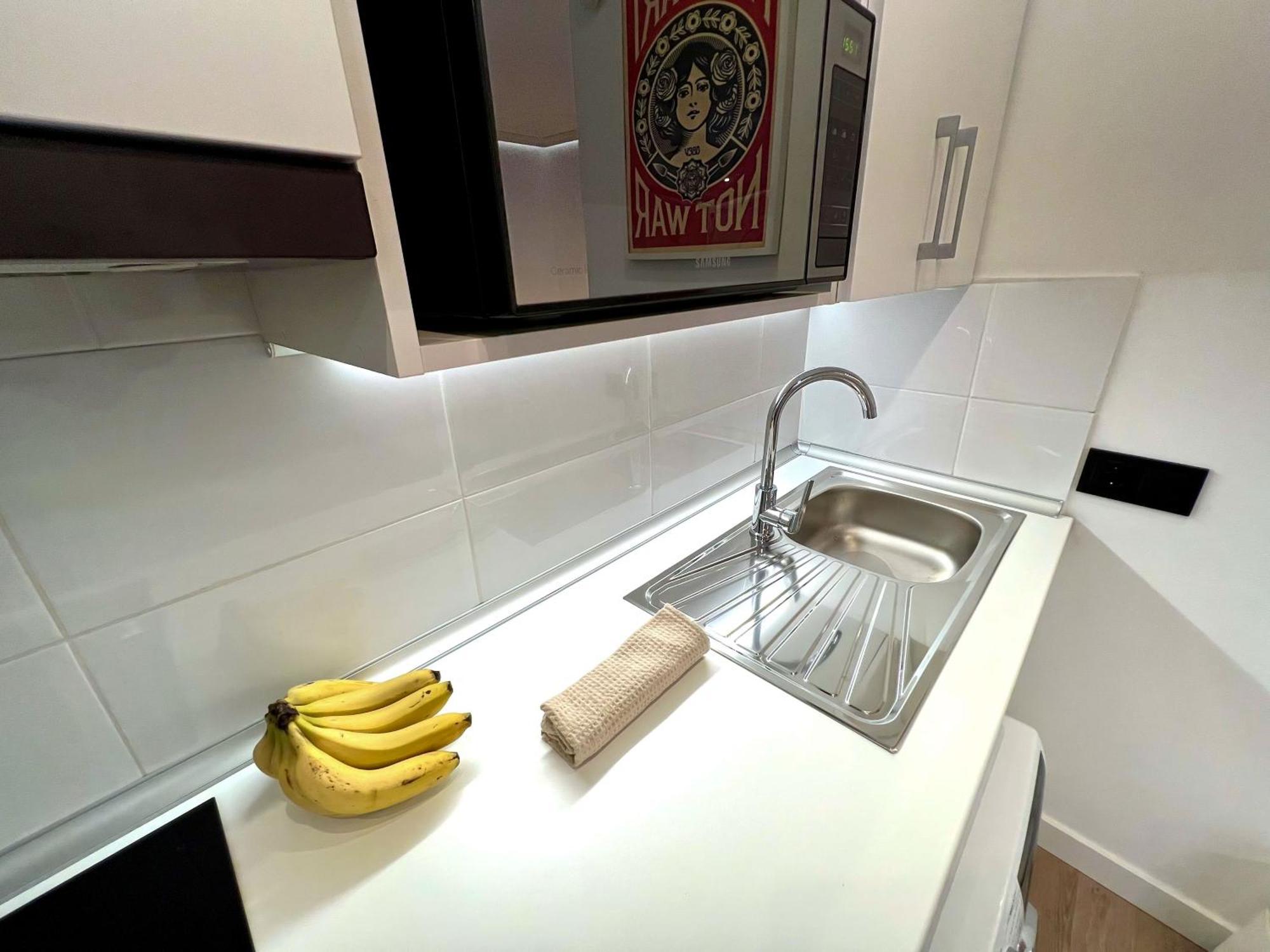 Apartment In The Heart Of Madrid-Piso En Malasana Exterior foto