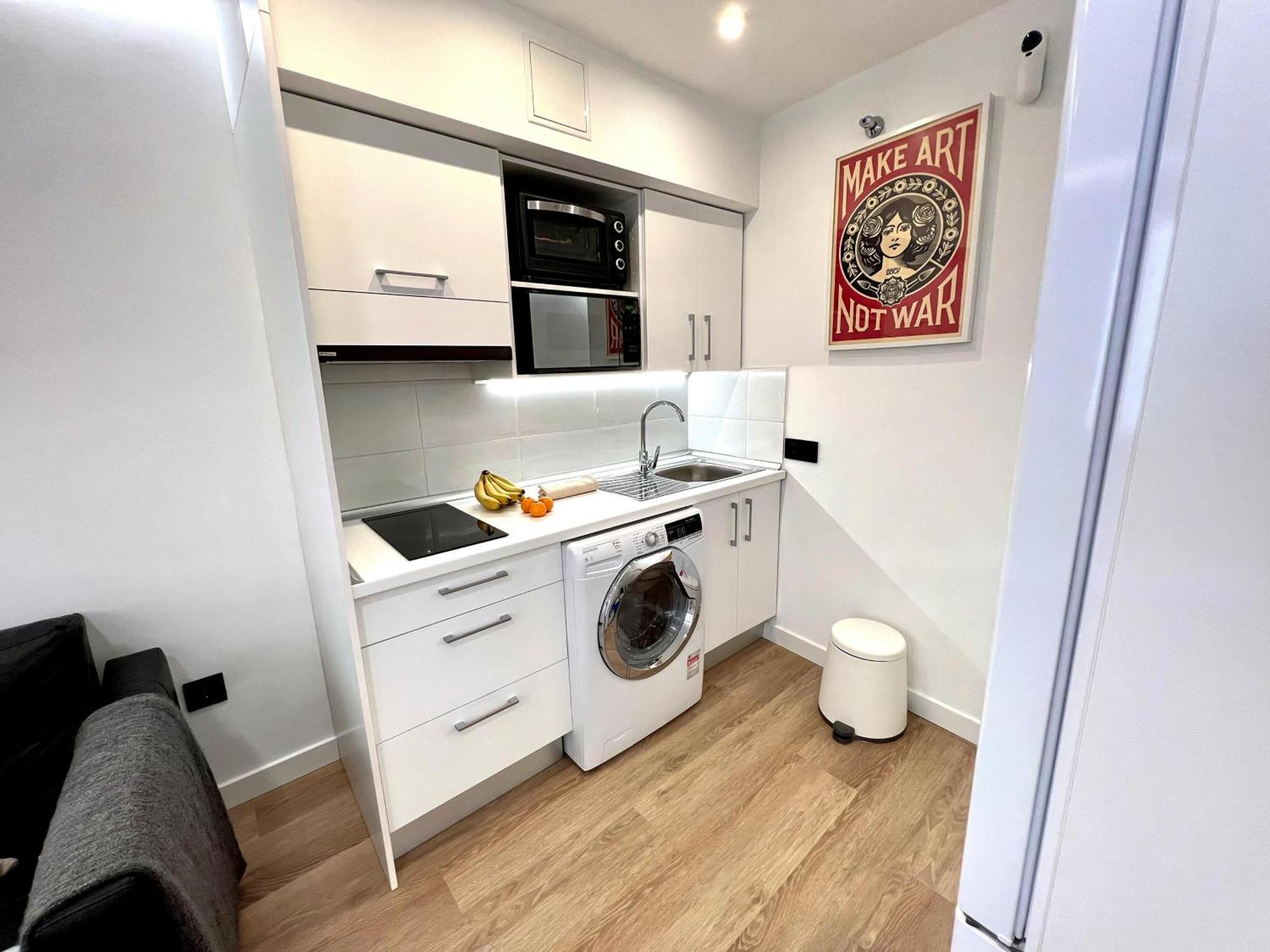Apartment In The Heart Of Madrid-Piso En Malasana Exterior foto